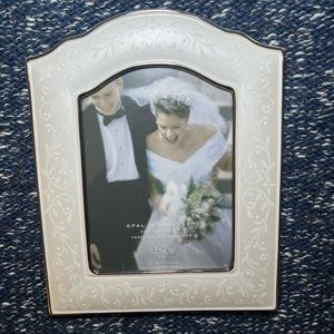Lenox picture frame